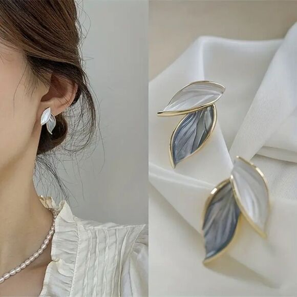 Jewelry - ✨🆕✨ Elegant Chic Minimalist Leaf Stud Earrings✨